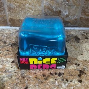 Needoh Nice Berg - Blue